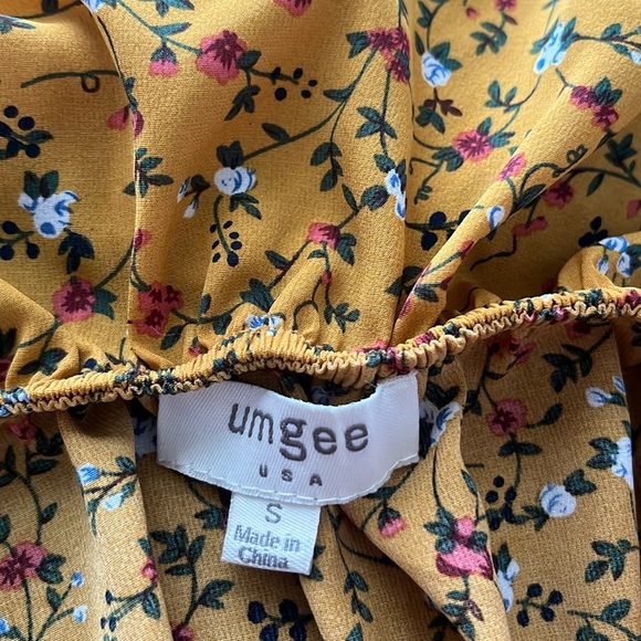Umgee Mustard Yellow Off Shoulder Ruffled Floral Jumpsuit, Women’s Sz S - Picture 4 of 7